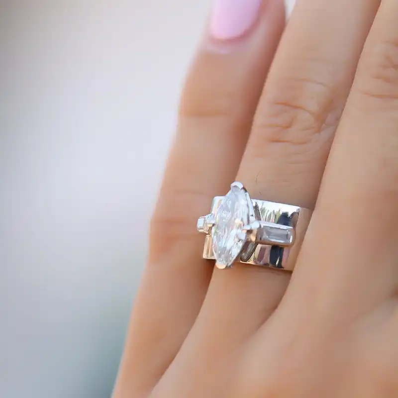 /public/photos/live/80 (1).webp